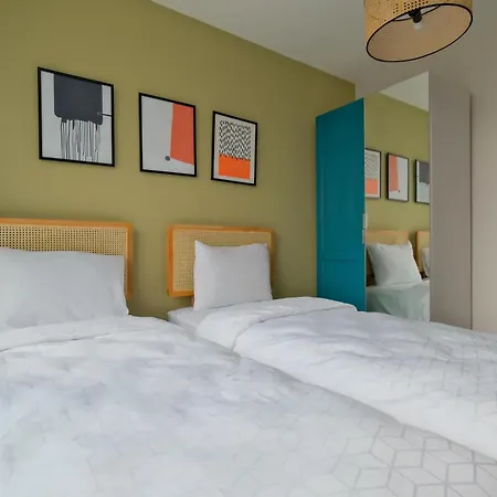 Modern Furnished In Istanbul By Iradah Gayrimenkul