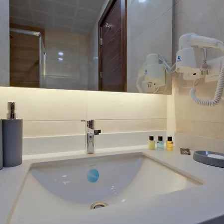 Modern Furnished In Istanbul By Iradah Gayrimenkul アパート Basaksehir