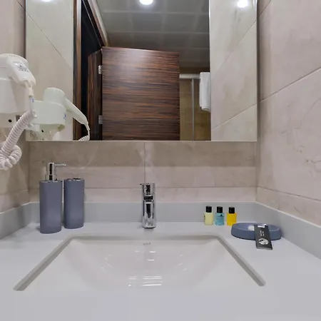 Modern Furnished In Istanbul By Iradah Gayrimenkul アパート