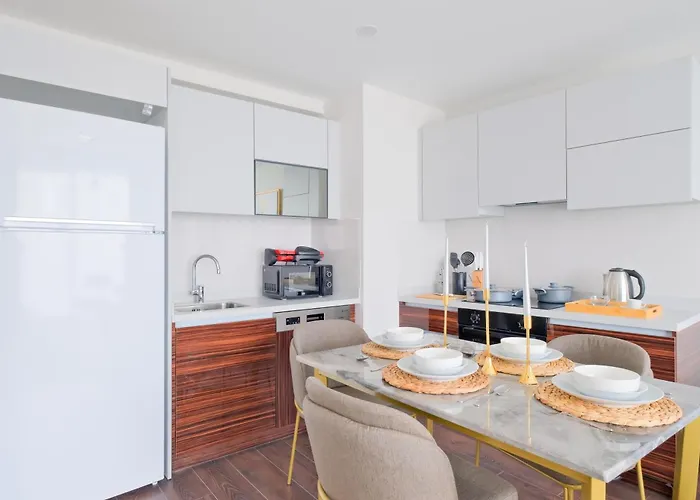 Modern Furnished In Istanbul By Iradah Gayrimenkul *